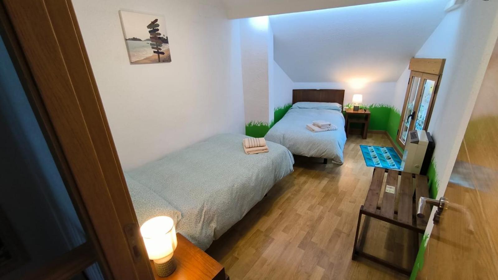 Duplex San Lorenzo 2 Parking Gratuitos Y Piscina Jaén Exterior foto